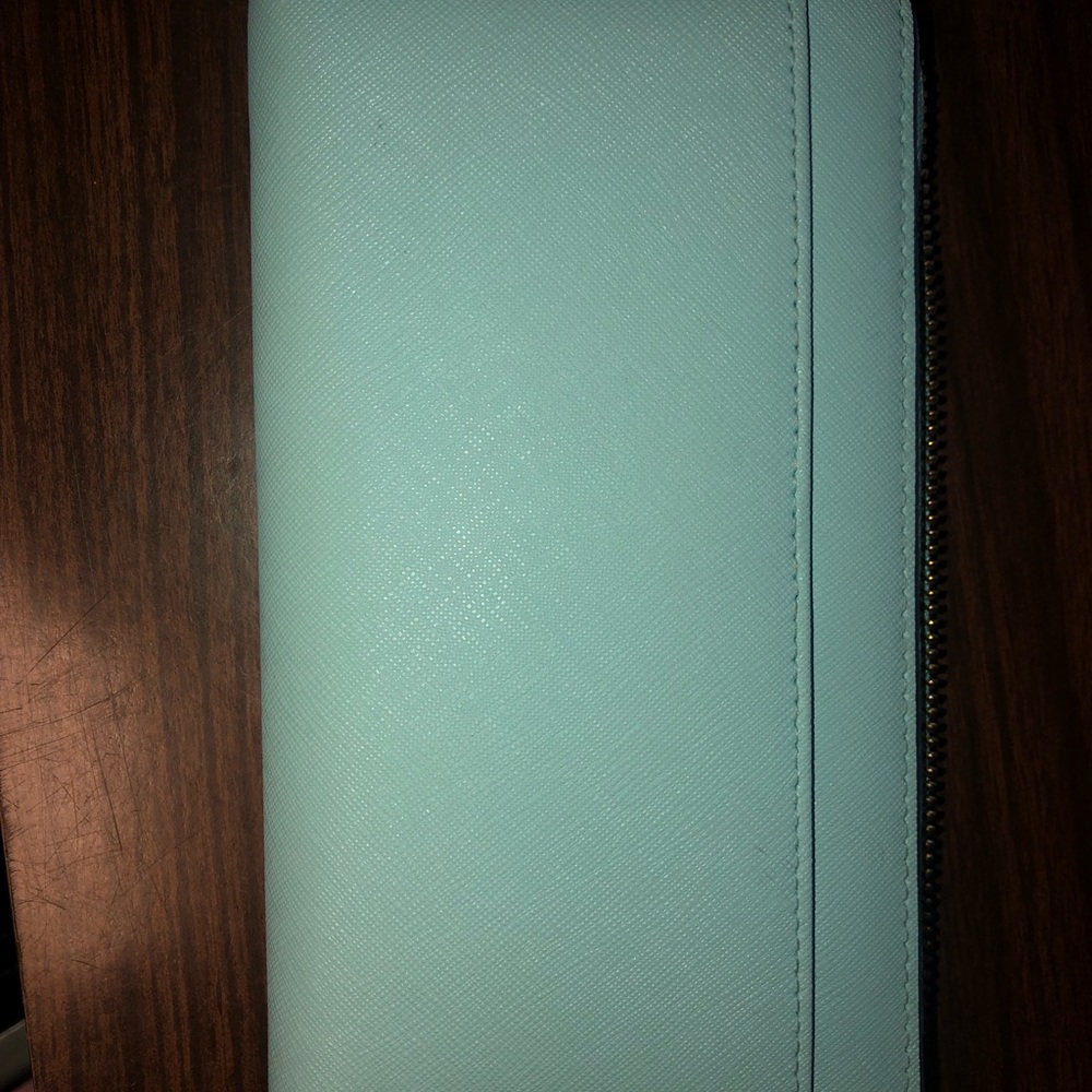 Kate Spade Wallet - Picture 4 of 7